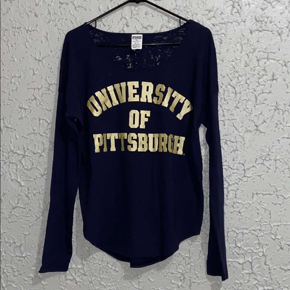 PINK Victoria’s Secret long sleeve Tee
